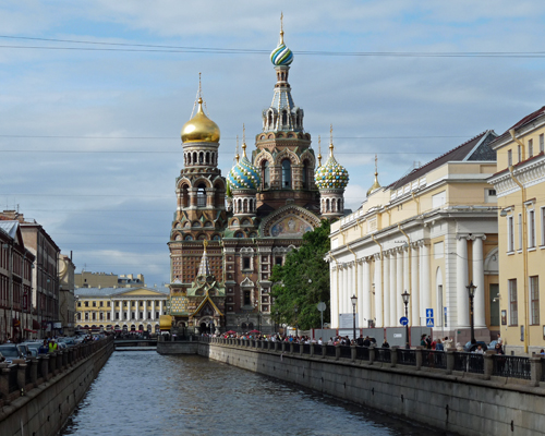StPetersburg.jpg (206656 bytes)